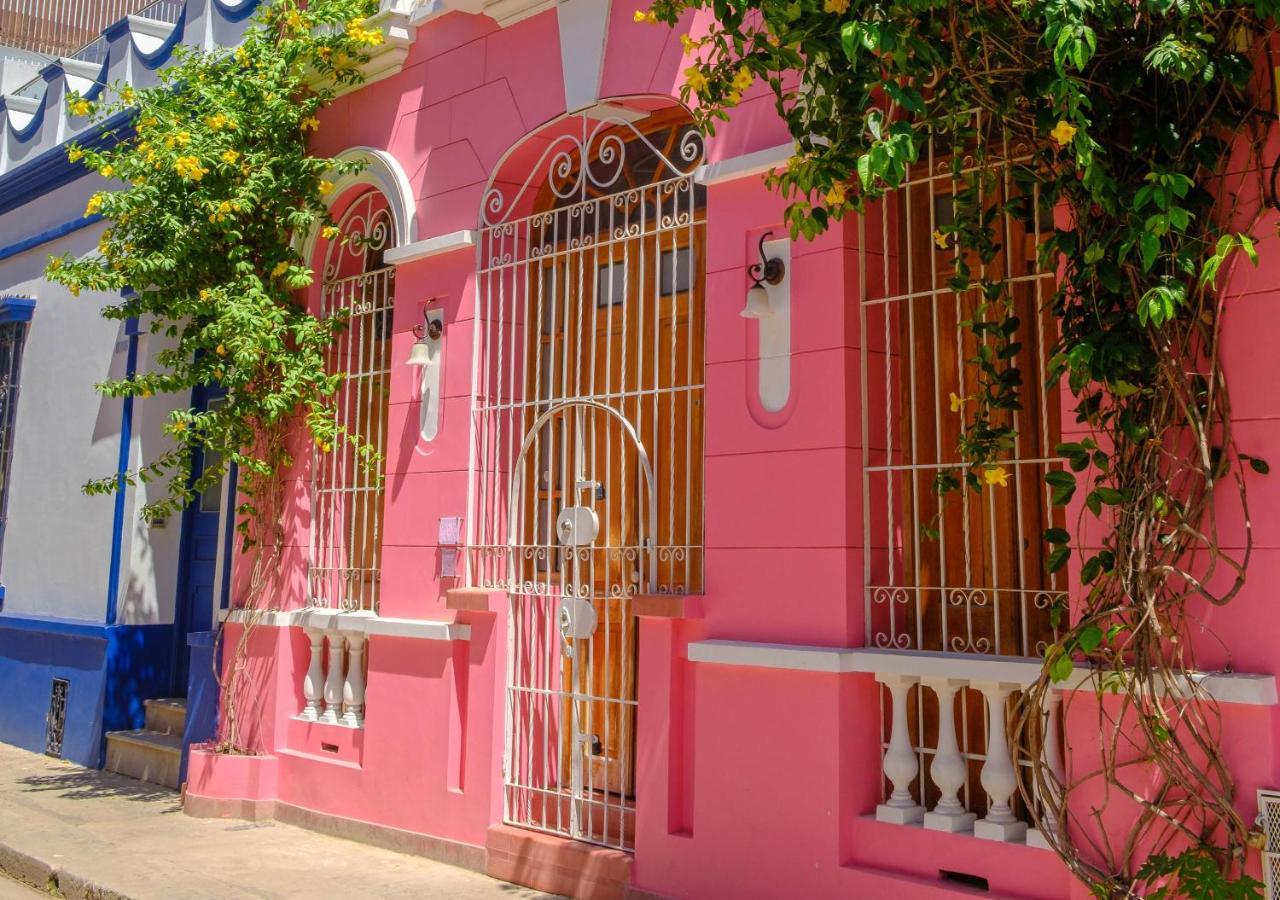 Casa Rosa - Alma Hotels Santa Marta  Exteriör bild